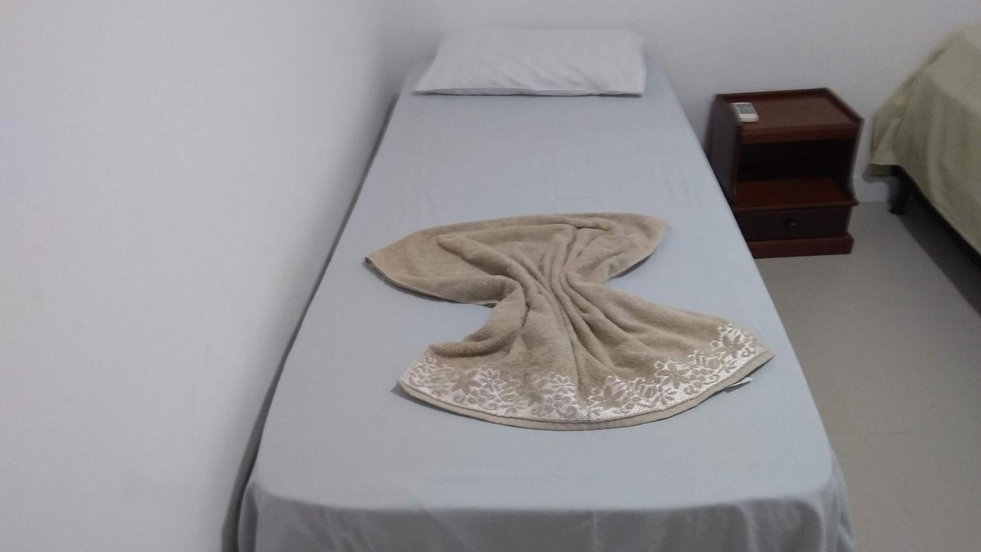 Apartamento Frente Para A Piscina A Uma Quadra Da Praia Florianopolis Ngoại thất bức ảnh