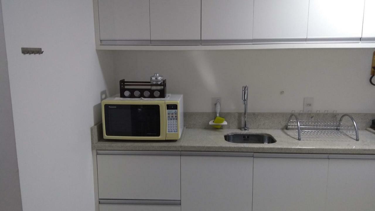 Apartamento Frente Para A Piscina A Uma Quadra Da Praia Florianopolis Ngoại thất bức ảnh